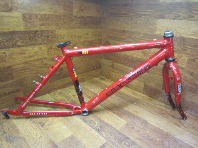 VINTAGE CANNONDALE M800 26