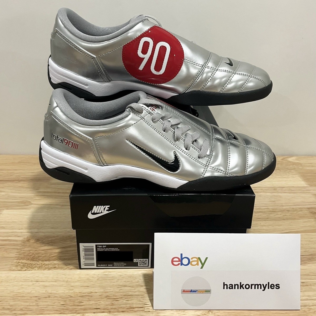 Size 9 - Nike Total 90 3 III SP Indoor Soccer Metallic Silver T90