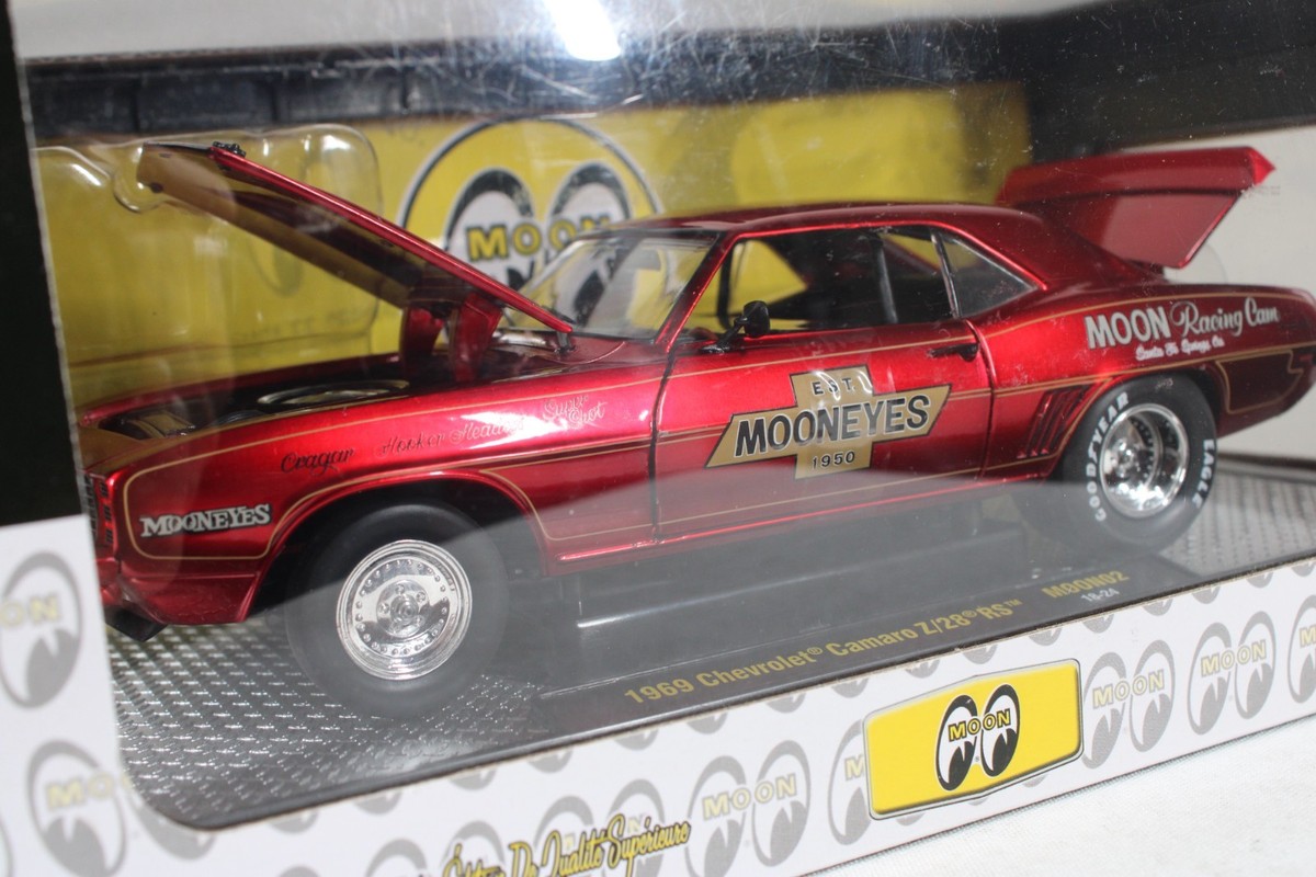 m2マシーン シボレー カマロ Z28 ムーンアイズ チェイス＆ノーマル m2