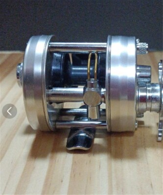 Abu garcia Ambassadeur 1601C Iar Left Handed Baitcasting Reel