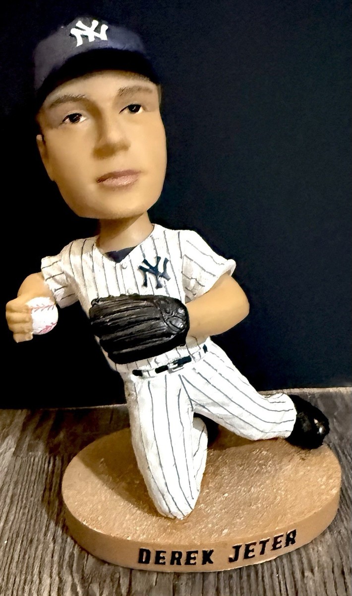 ボブルヘッド ジーター Jeter ヤンキース bobblehead バブル