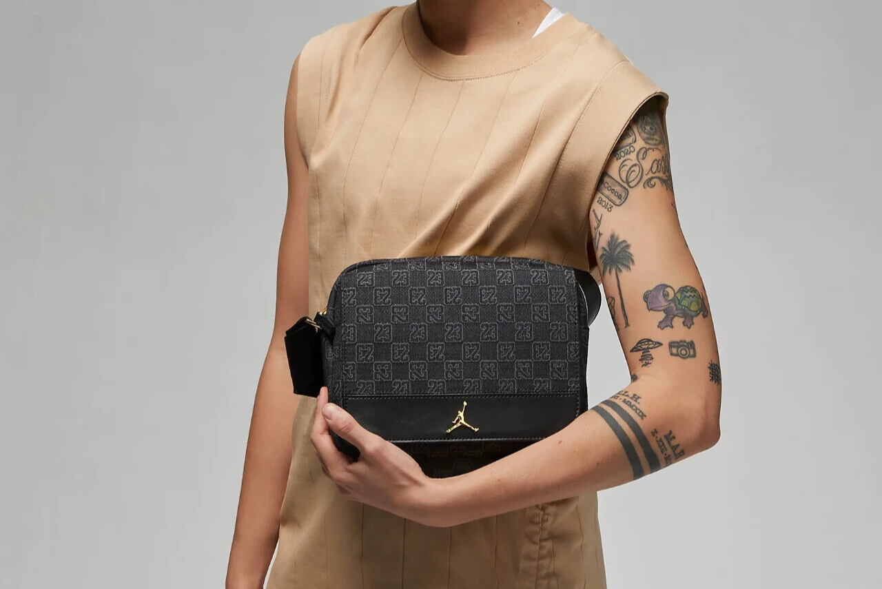 Nike Air Jordan Monogram Crossbody Bag Black GOLD OVO Jumpman