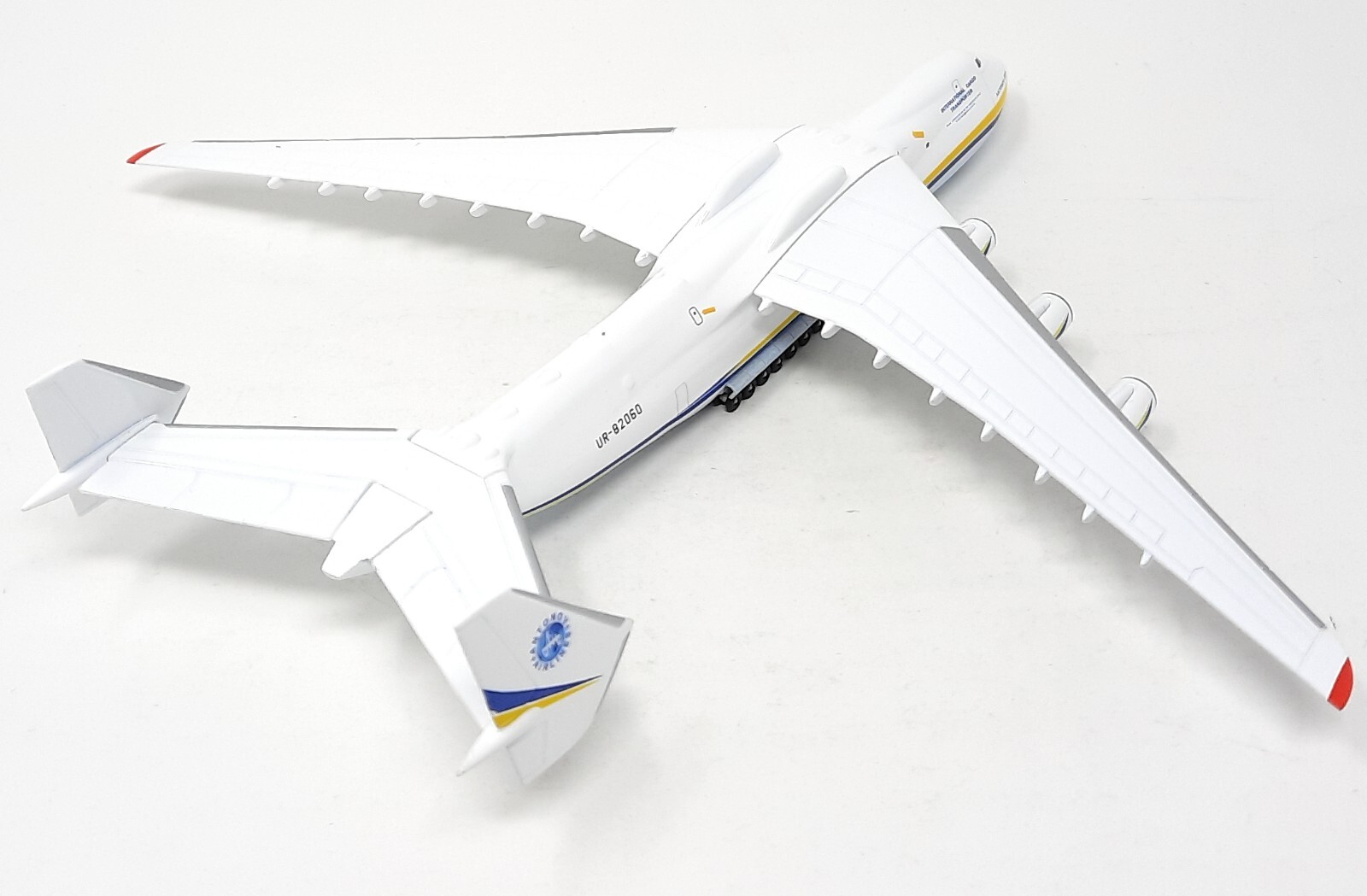 航空機・ヘリコプター herpa 1/400 Antonov AN-225 Mriya An-225 Mriya