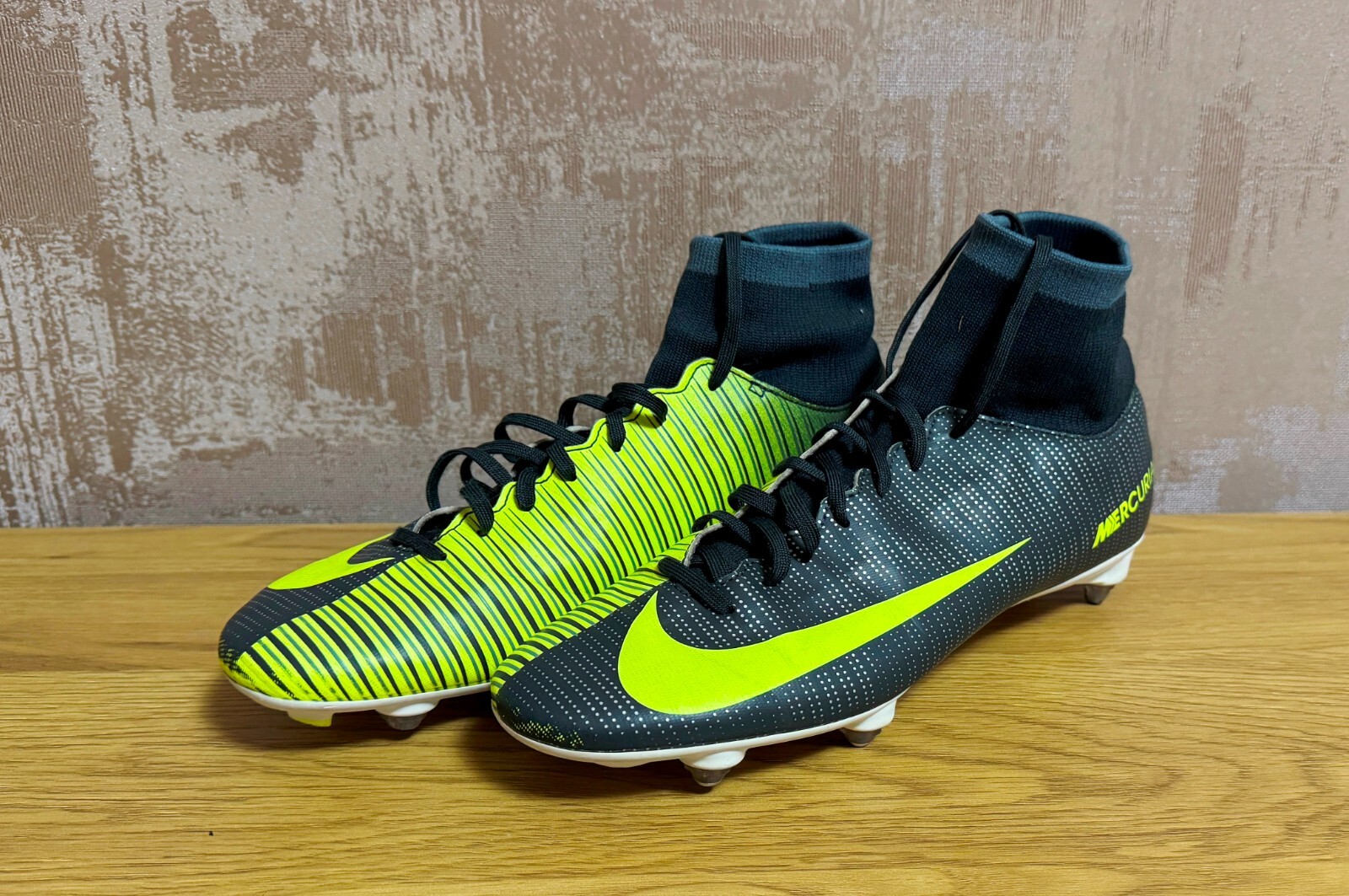 NIKE MERCURIAL VICTORY VI CR7 DF SG FOOTBALL BOOTS CLEATS 903607