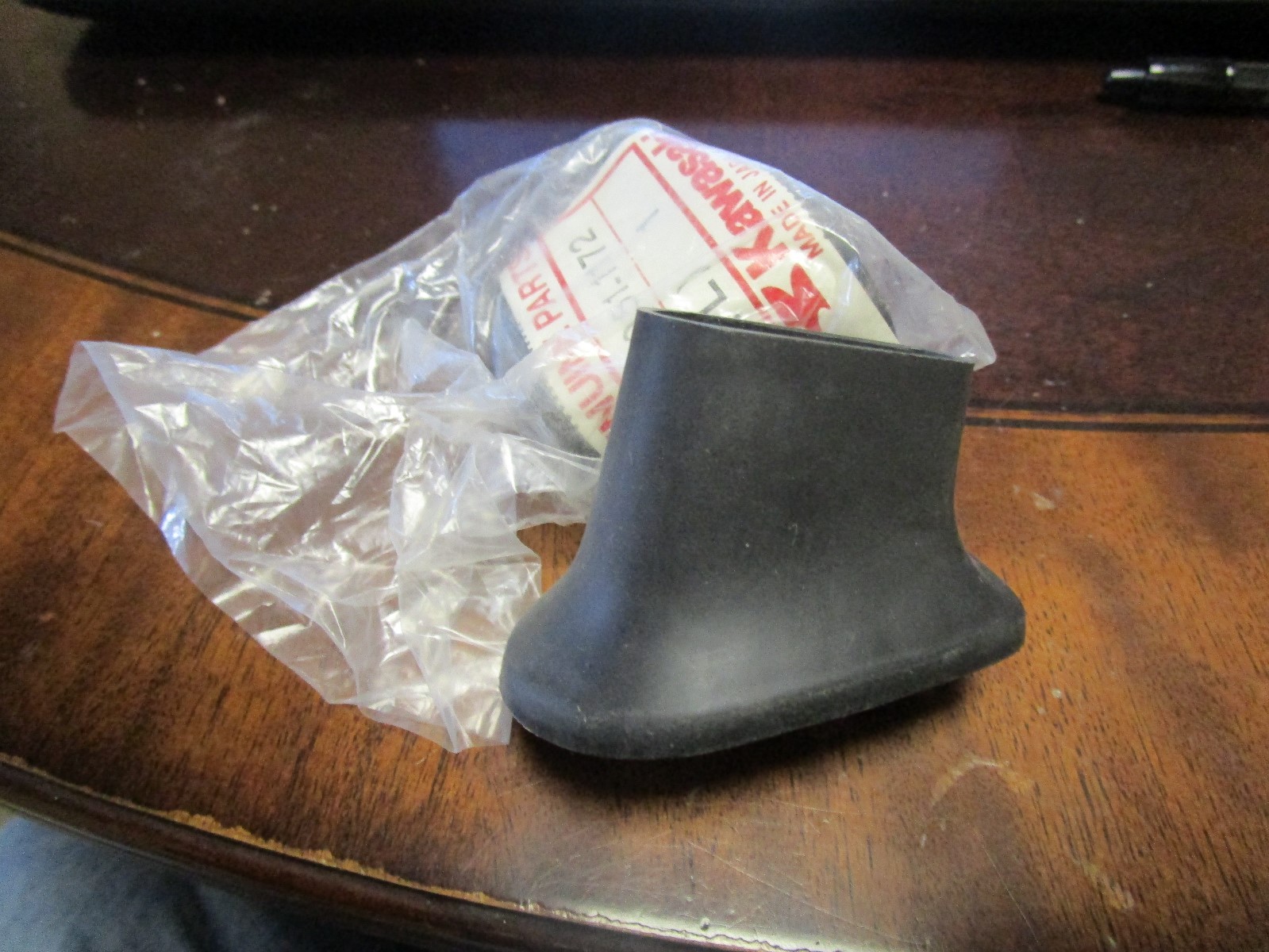 Kawasaki ZX 600 signal bracket new 23051-1172 | eBay