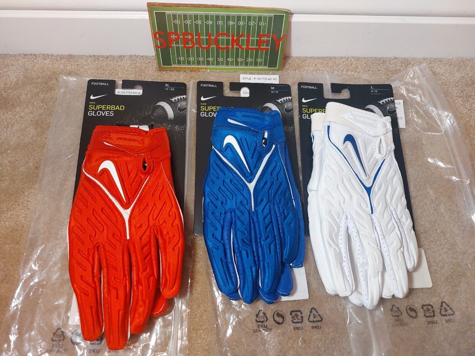 NIKE SUPERBAD 6.0 ADULT PADDED FOOTBALL GLOVES, NFL TEAM ISSUED