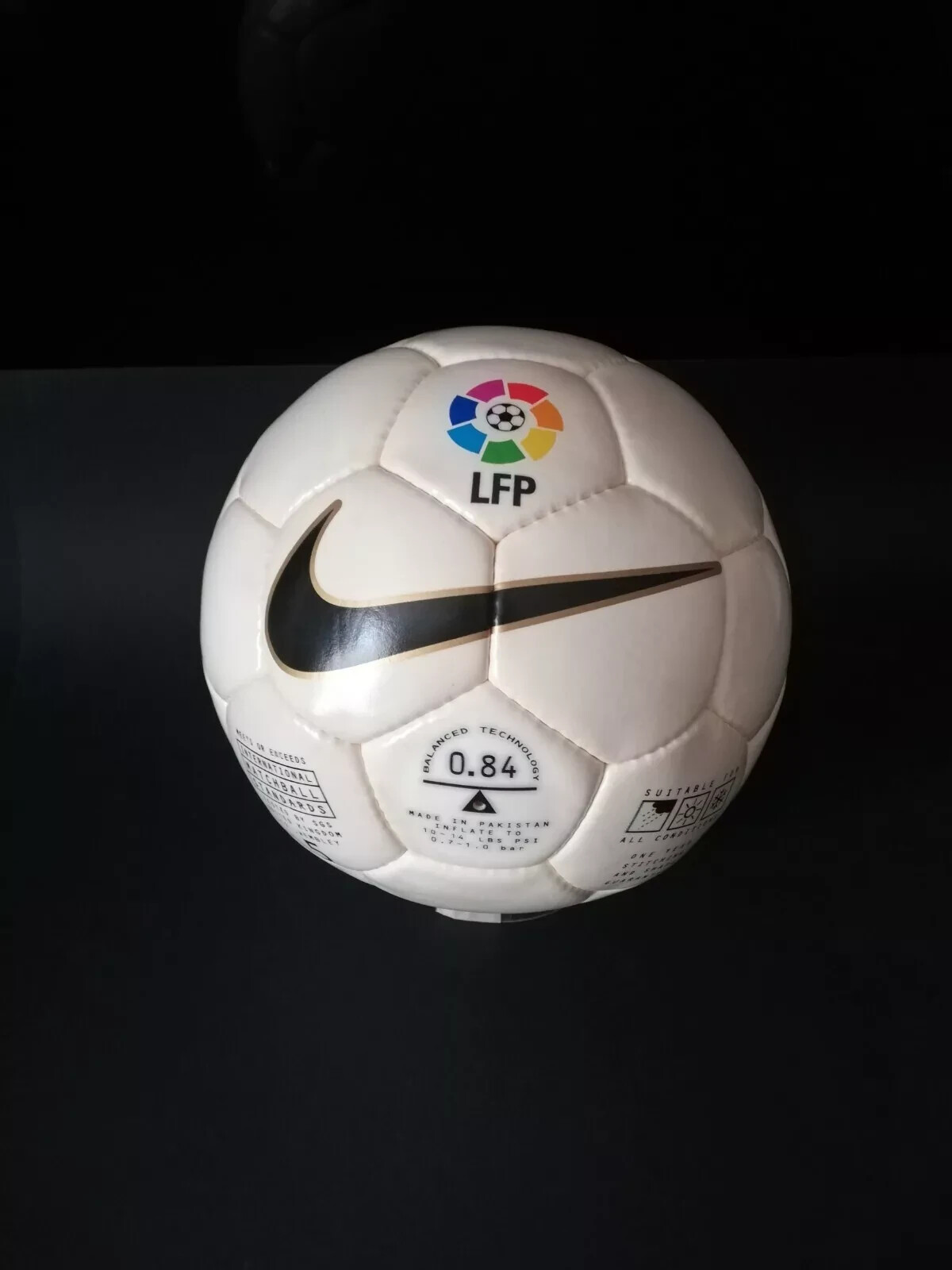 La Liga 1999/2000 Spanish league Nike Nk 800 Geo match ball size 5
