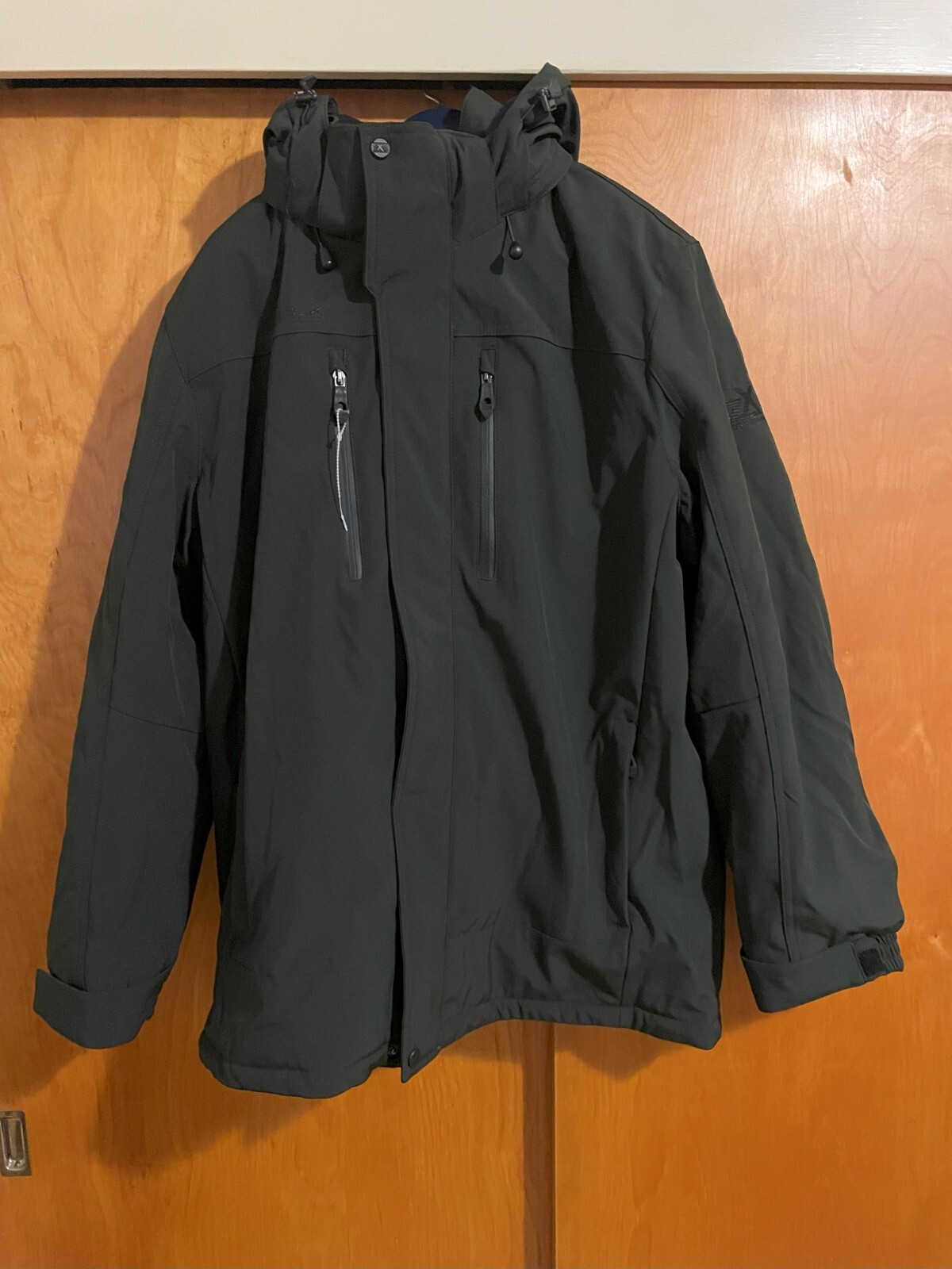 Men's Training Winter Jacket サイズXS Training Winter Jacket