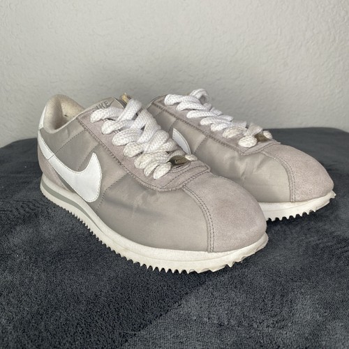 Men's Nike Cortez Basic Nylon Gray 317249-013 Size 7 1/2 Running
