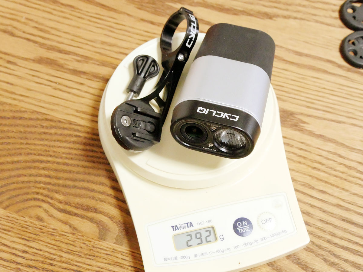 自転車用LEDライト＋HDカメラのCycliq「Fly12」でサイクリング風景を