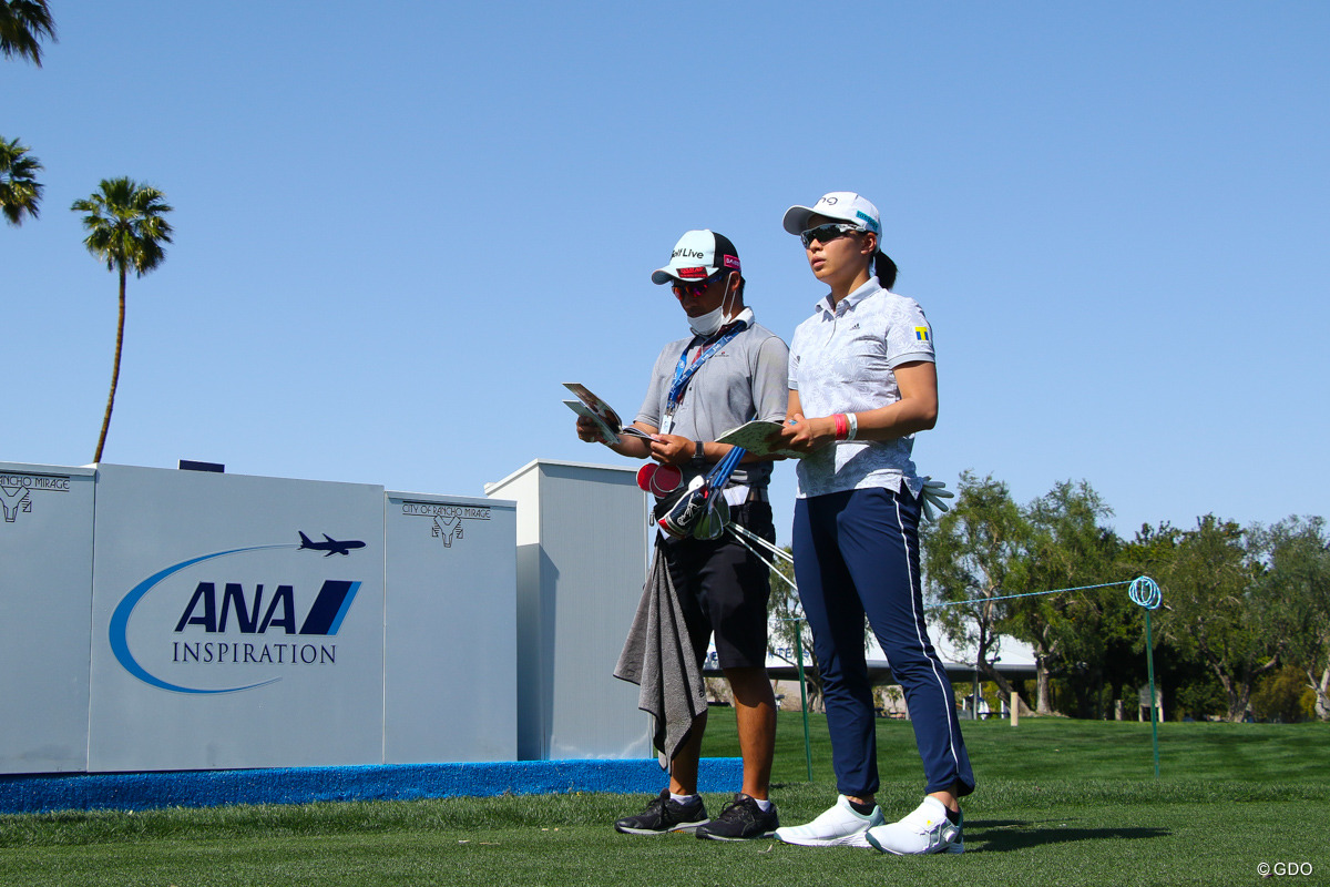 渋野日向子2021年ウェアはアディダスとビームスの2社提供 メジャー初戦