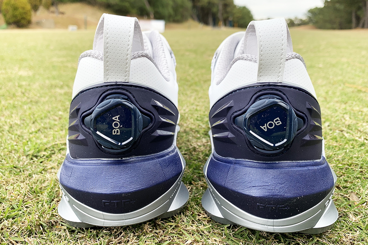 フットジョイ「ツアーアルファ デュアルボア」を試し履き「イメージは4