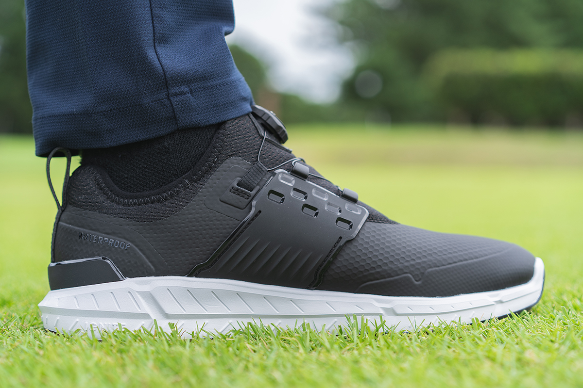 プーマ イグナイト ARTICULATE ディスクを試し履き「低重心の安定設計