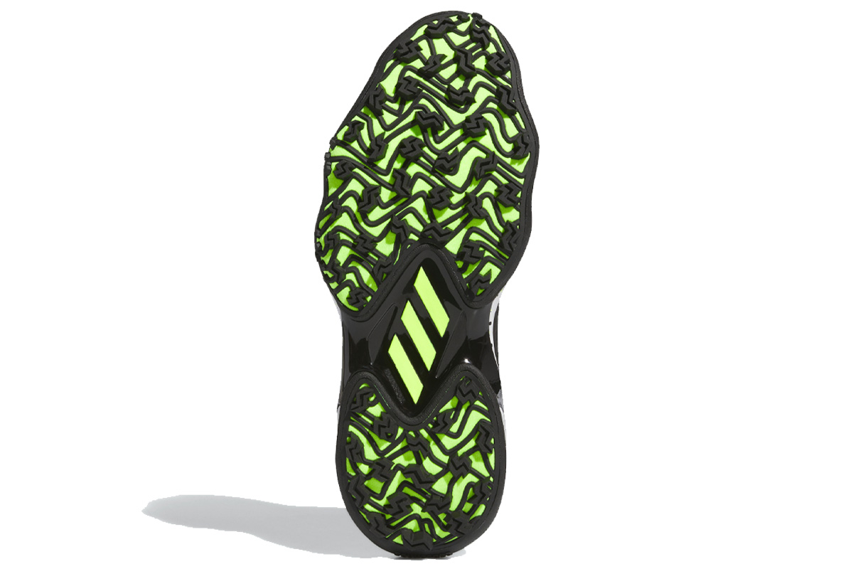 うどんのようなもちもちアッパーで快適性向上 アディダス「コード