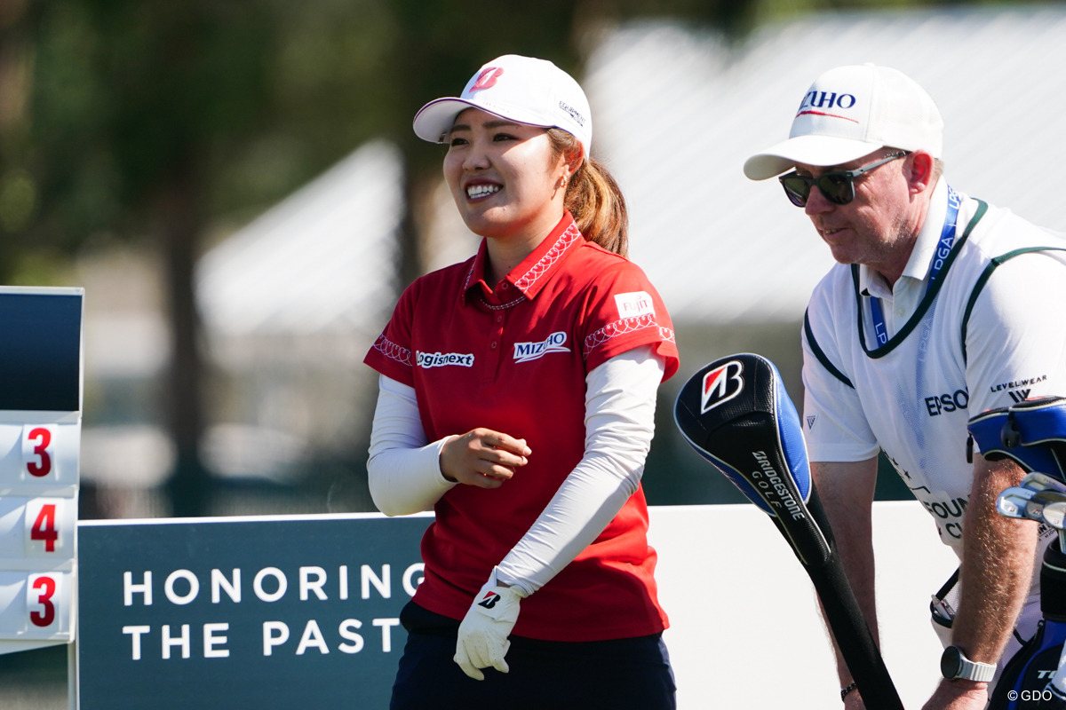 LPGA 古江彩佳 ロッテ選手権 ピンフラッグ ボチボチ」で3アンダー 古江