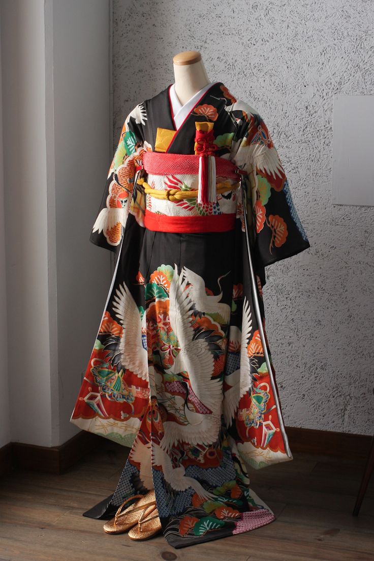 仙台写真館のスタジオズイムです。花嫁さまの黒引き振袖のレンタルをし