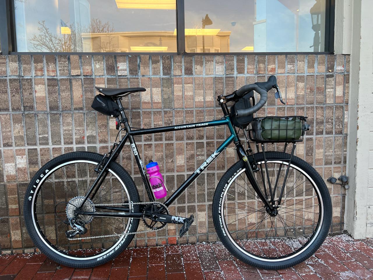 最近作ったやつをシェアしたかったんだ。94年のTrek 830マウンテン