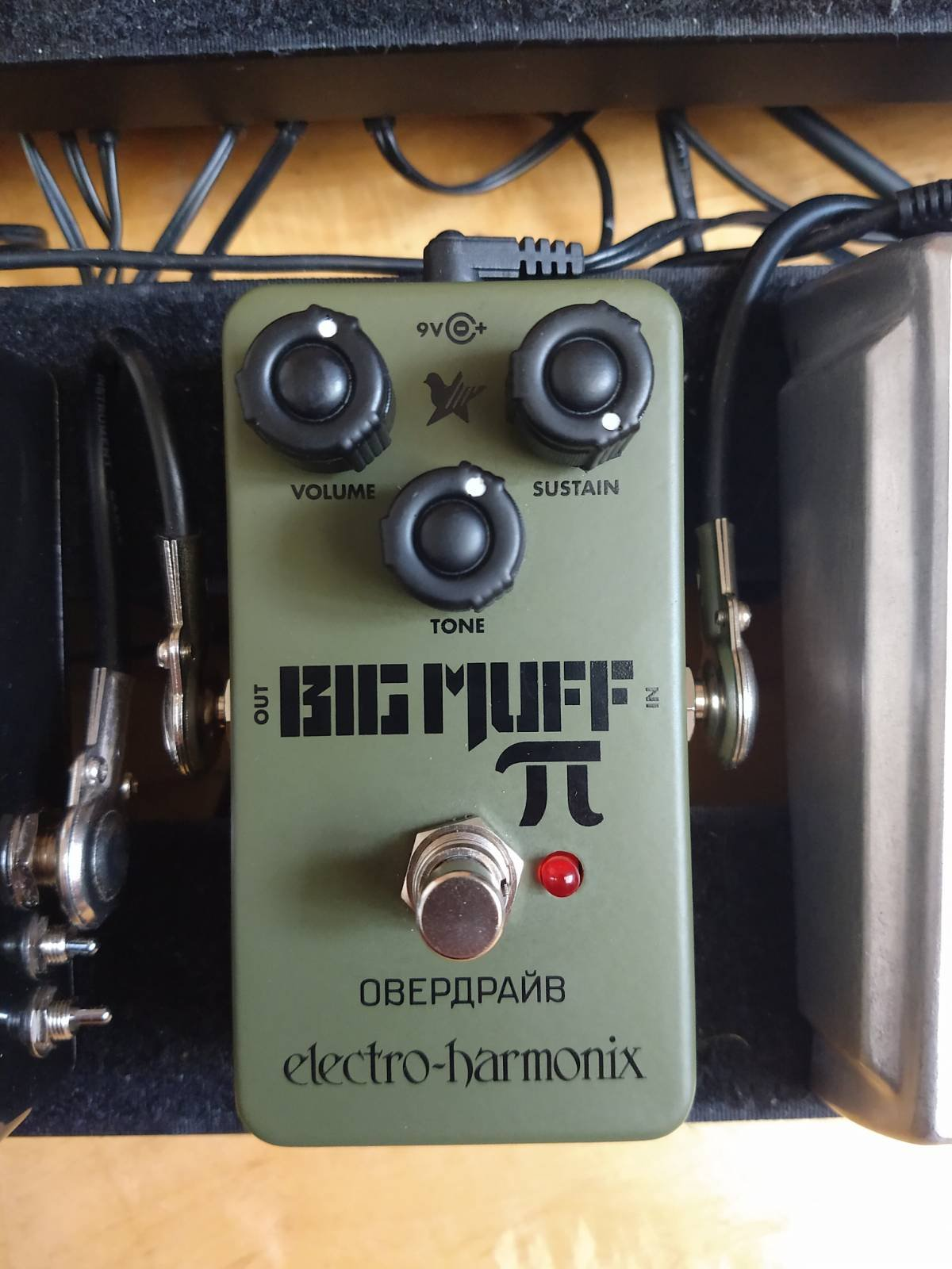 ノブ付きのロシア製ビッグマフ。 : r/guitarpedals