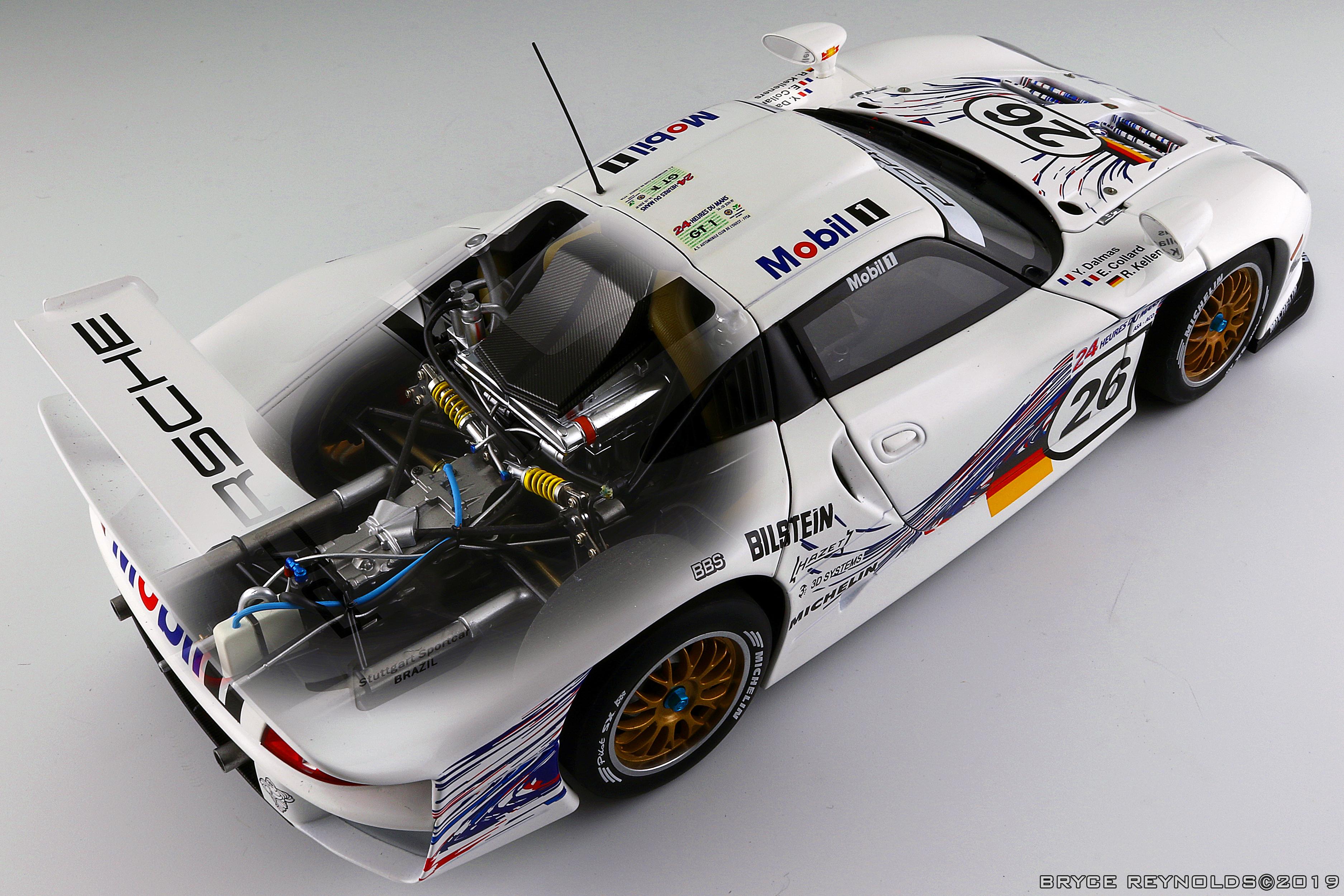 1997 Porsche 911 GT1 Evo #26 Le Mans 