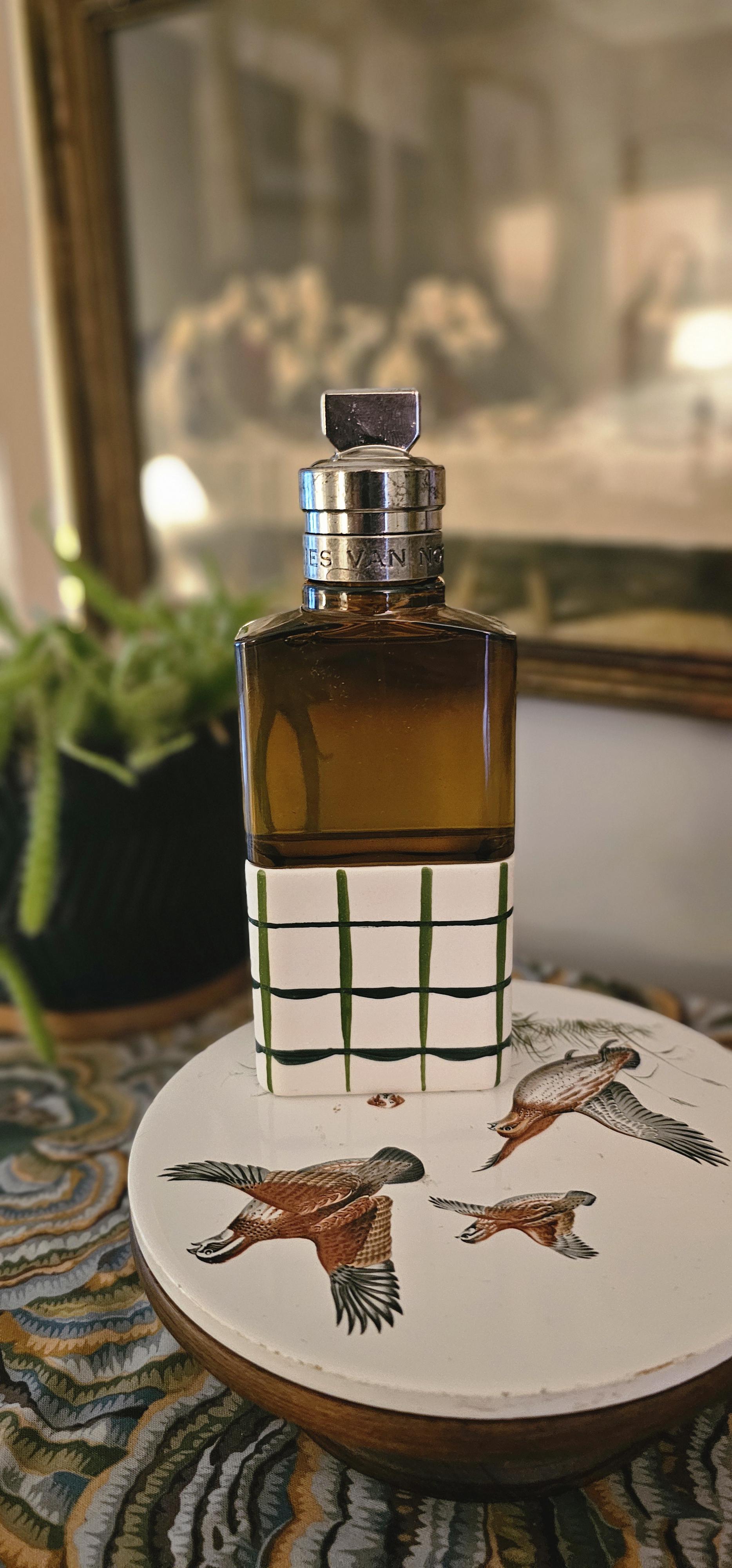Rock The Myrrh by Dries Van Noten : r/ScentHeads