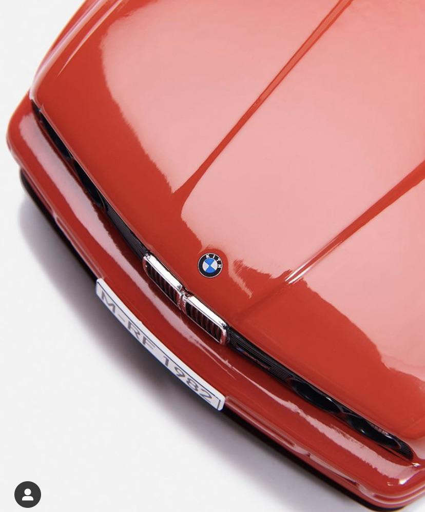 Kith BMW Monday Program (10/19/2020) 1989 M3 E30, 1:18 scale die