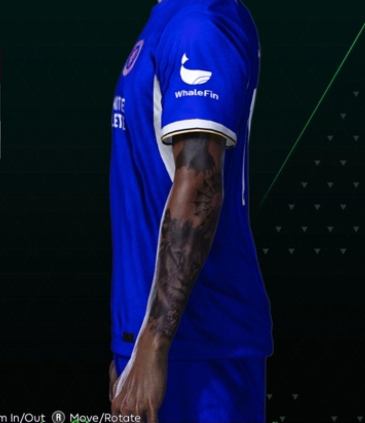 アーセナルのシャツを着たノニ・マドゥエケの最初の写真。彼は#20を着