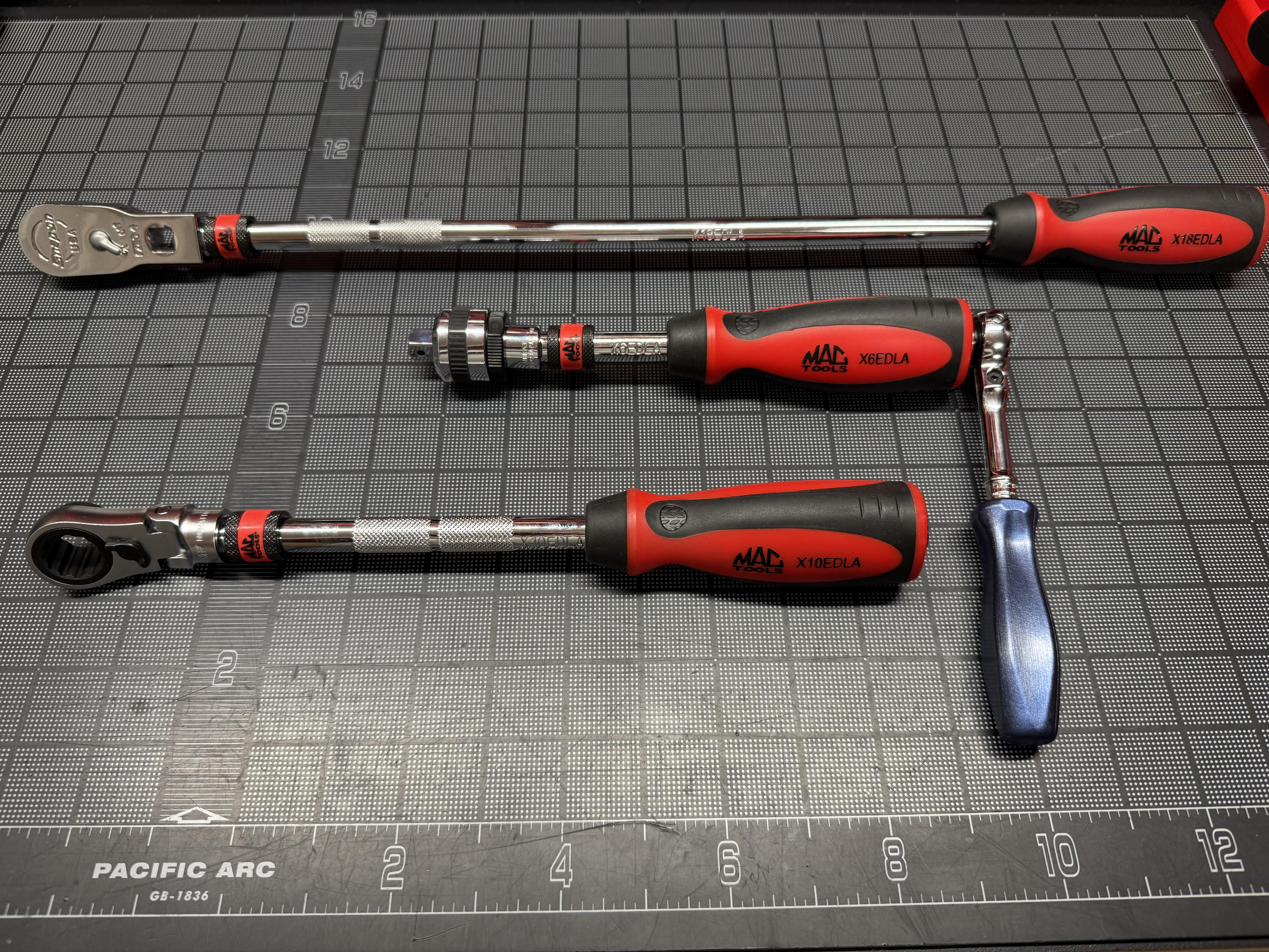 Mac Tools Locking Extensions With Handle : r/toolporn