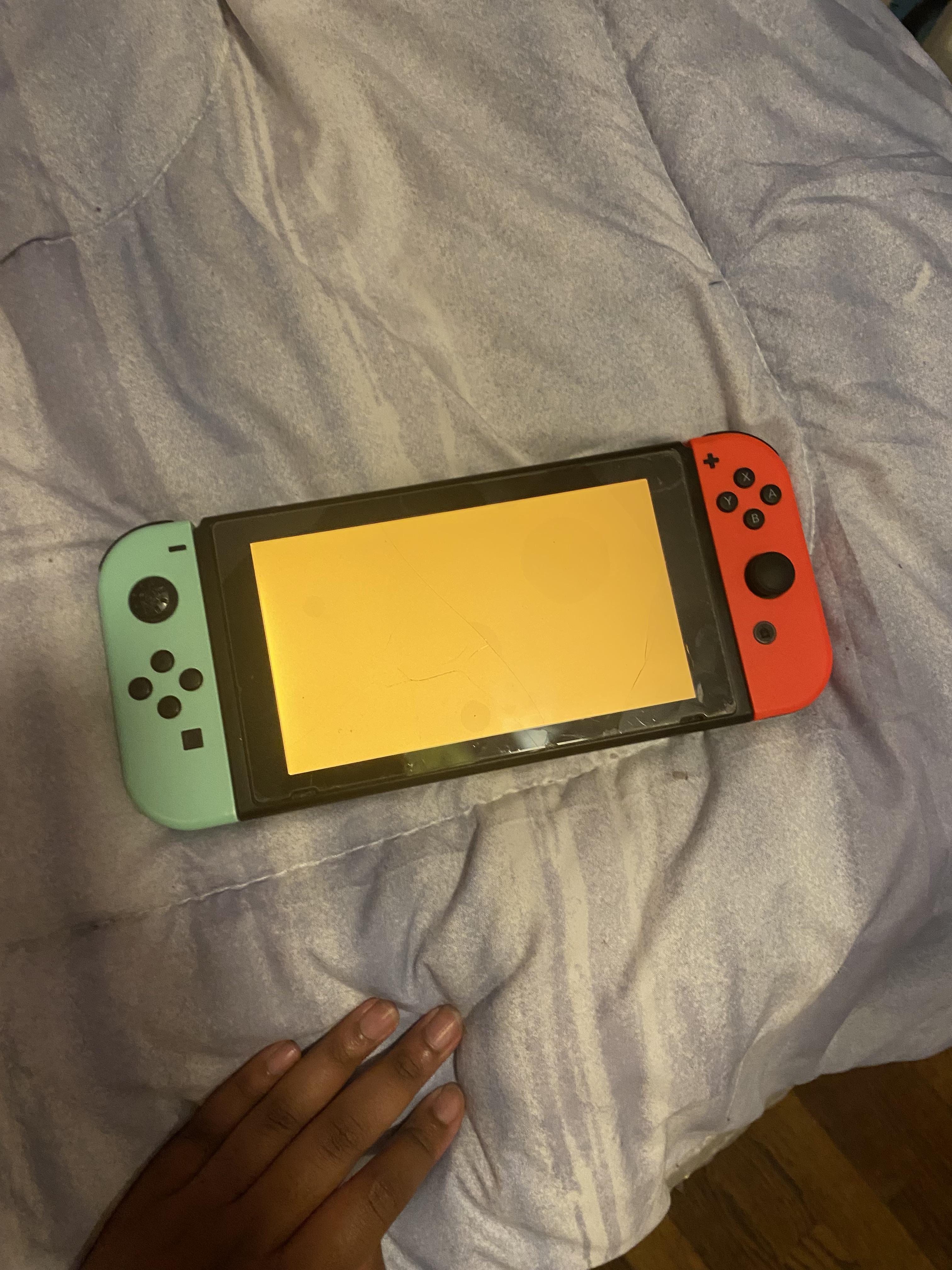 私のSwitchの画面がオレンジ色だったってこと？ : r/Switch