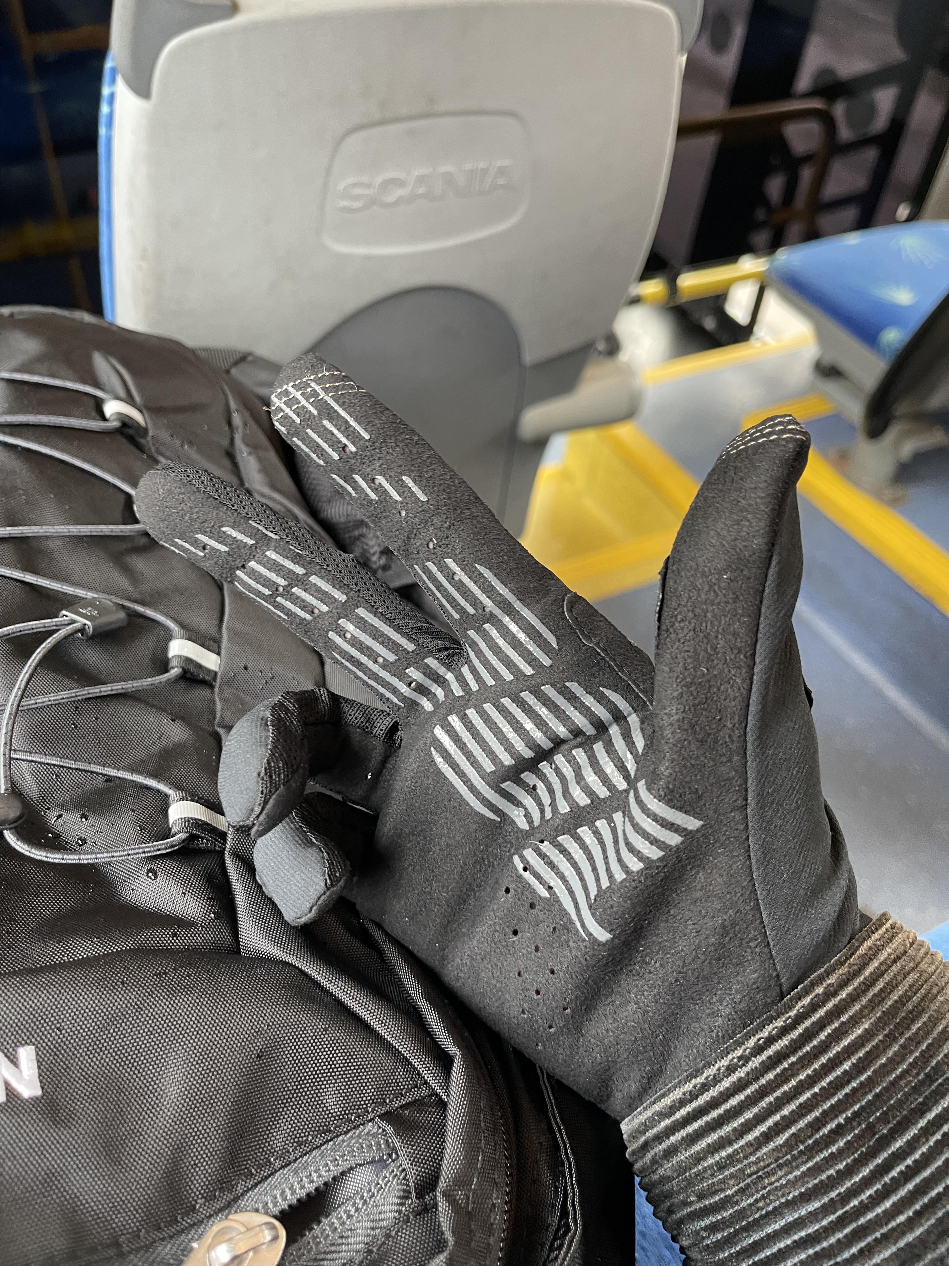 found the gloves ye been wearing lately : r/Kanye