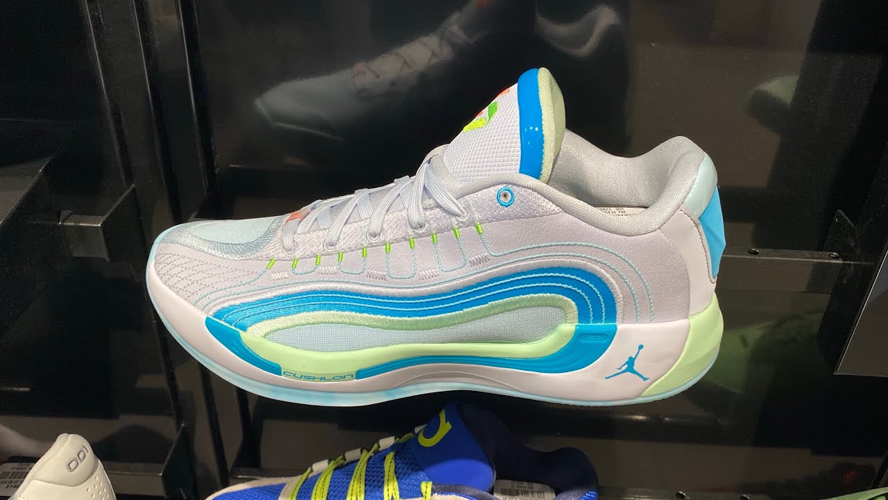 Jordan Luka 4 “Laser Blue” - Style Code: HF0823-002 - YouTube