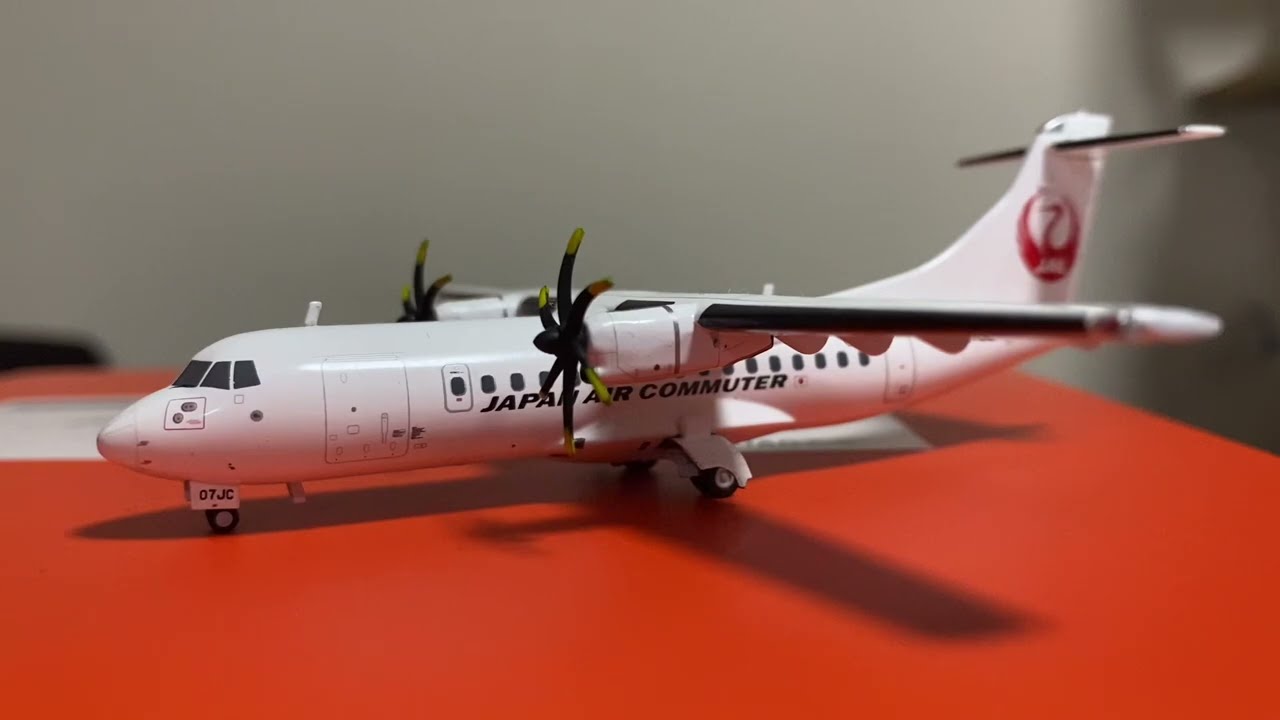 ORC ATR42-600航空機モデル 未開封 ORC ATR42-600航空機モデル 未開封