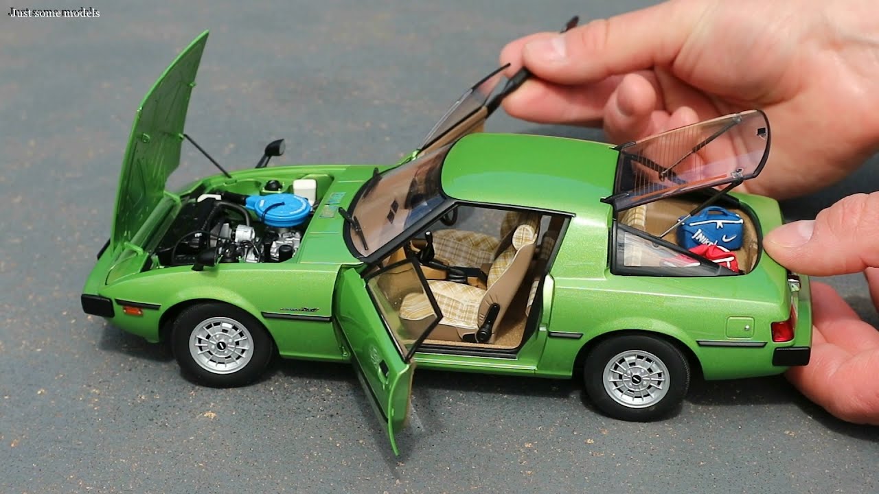 1:18 Mazda Savanna RX-7 (SA) 1978 - Autoart [Unboxing] - YouTube