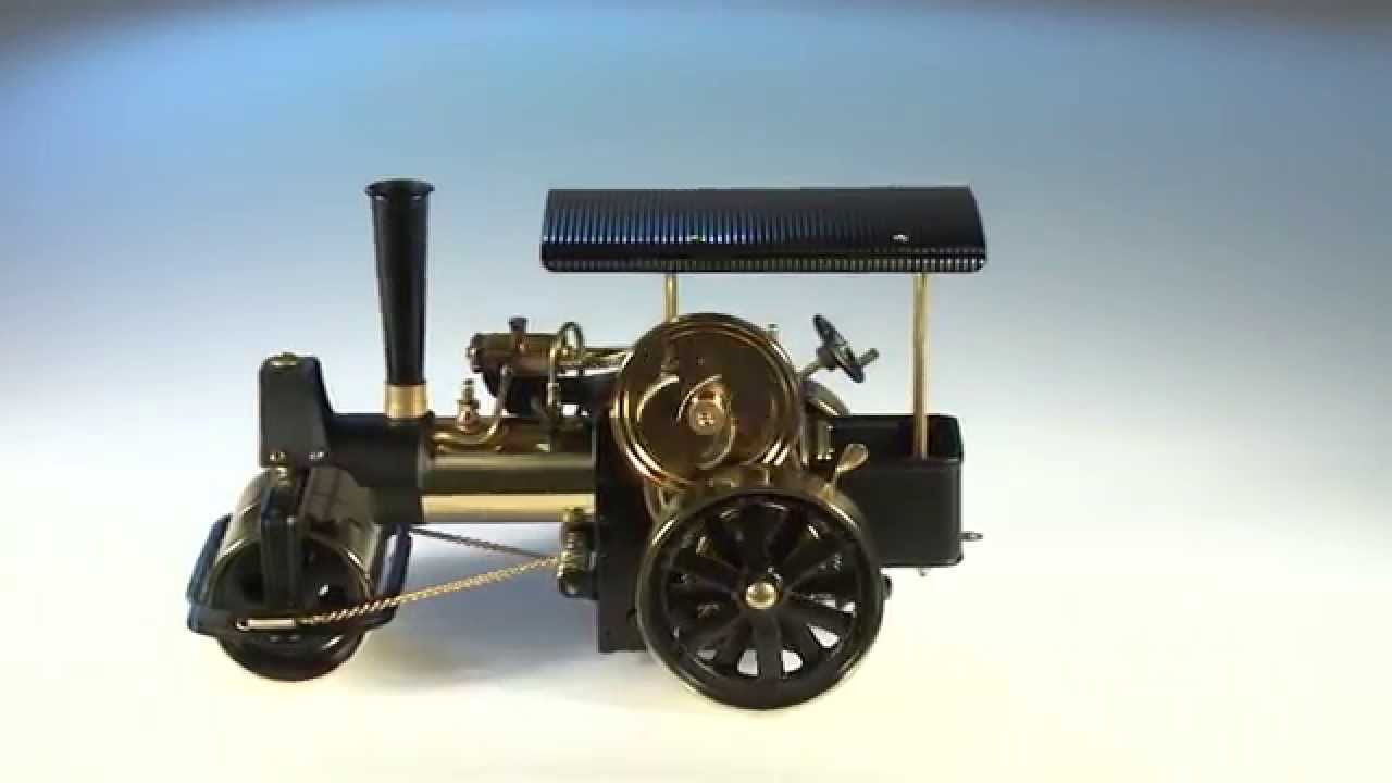 Wilesco D366 Steam Roller black / brass - YouTube