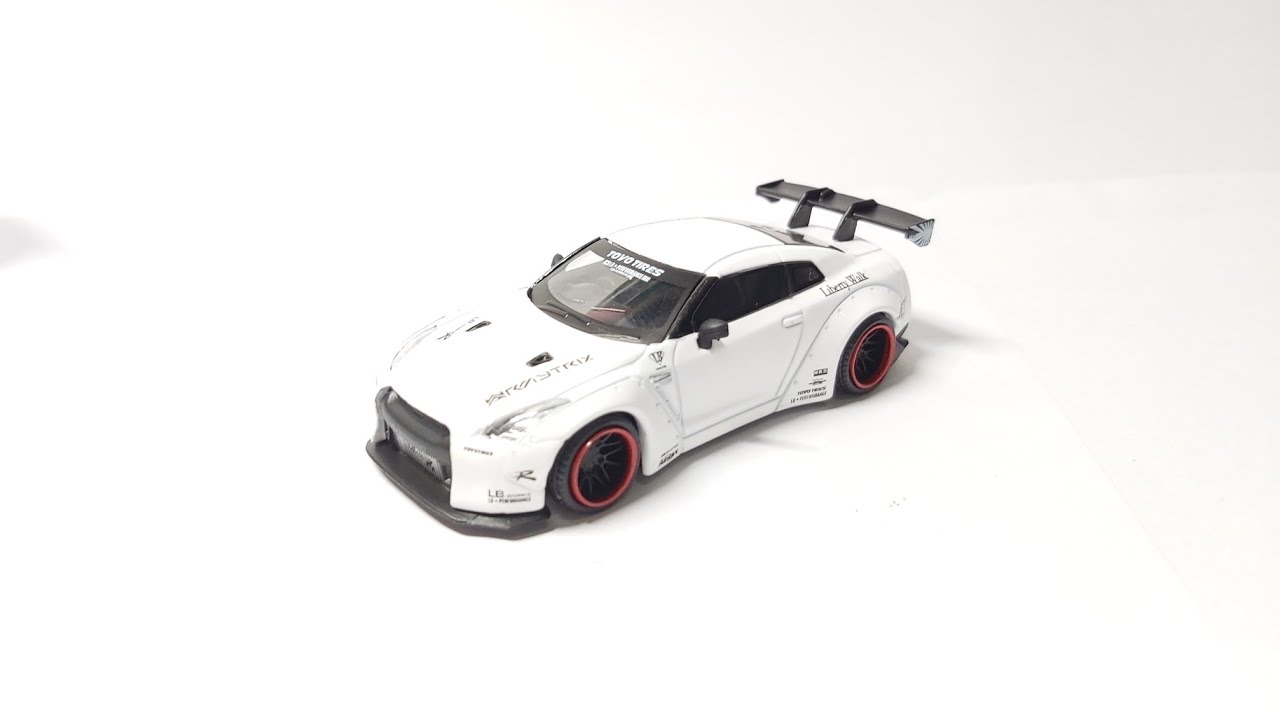 Mini GT 9 LB Works Nissan GT-R Matte White - YouTube