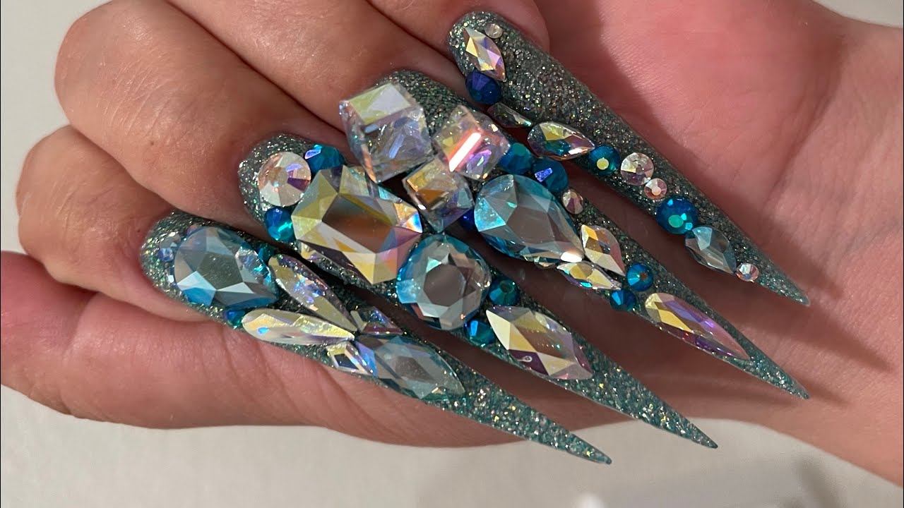 3xl Reflective Blue STILETTO NAILS 💅 Swarovski Crystals - YouTube