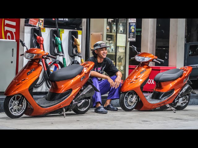The DUO! Stance Honda Dio 3 