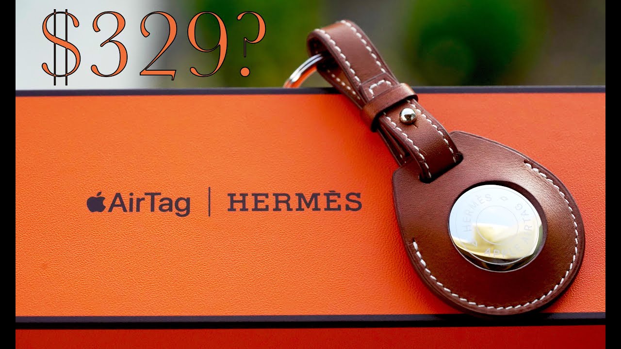 Apple | Hermès Leather Keychain for Apple AirTags | Unboxing & In