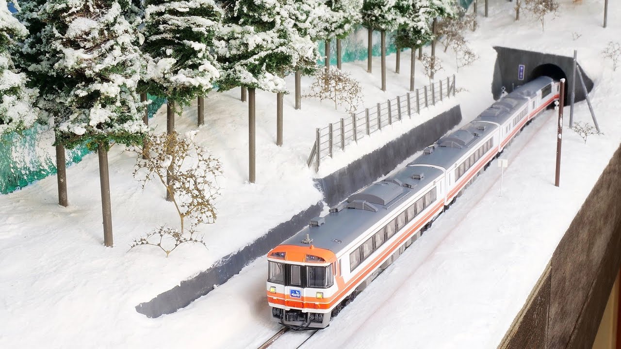 Realistic Japanese Snow scene Railroad Diorama / Layout Update