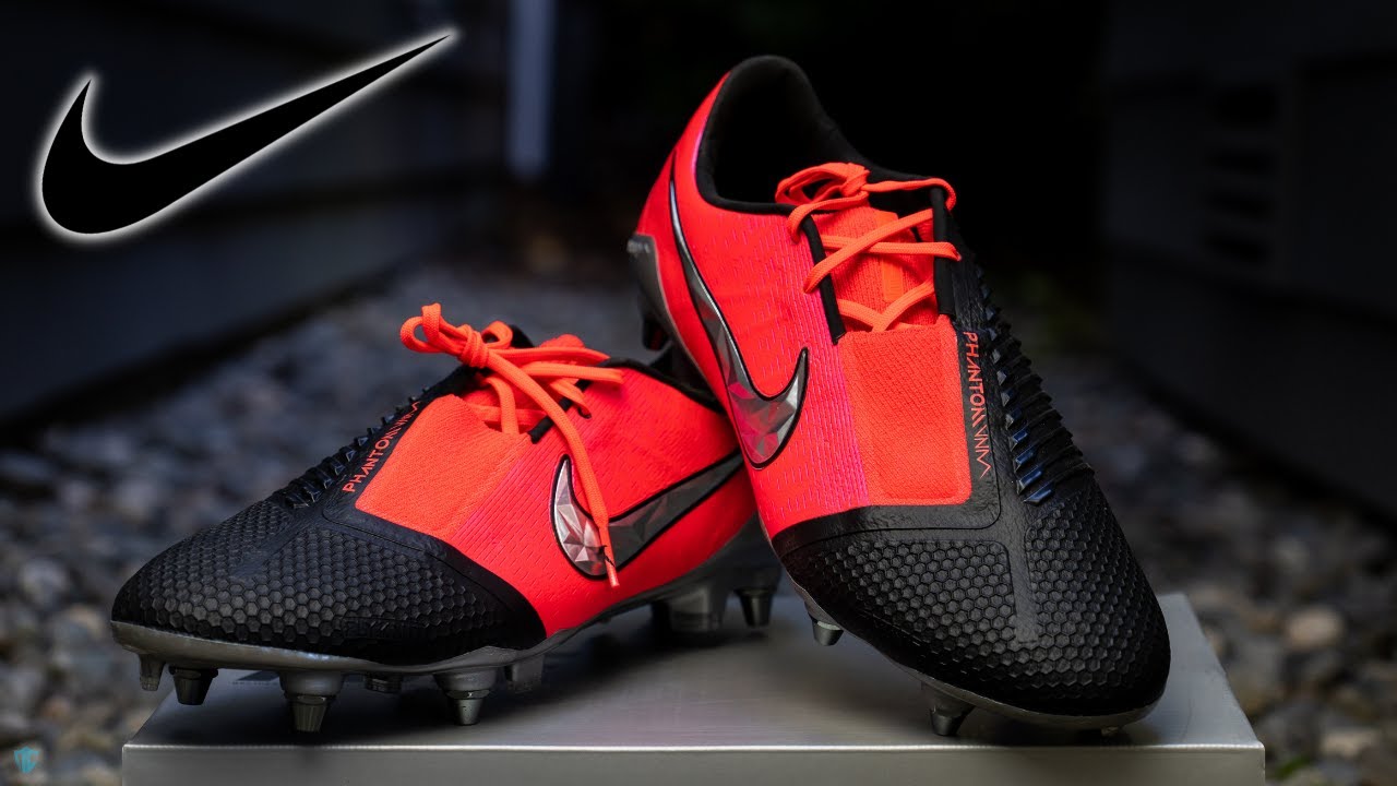Special CUSTOM Football Boots | Nike Phantom Venom Elite SG Review
