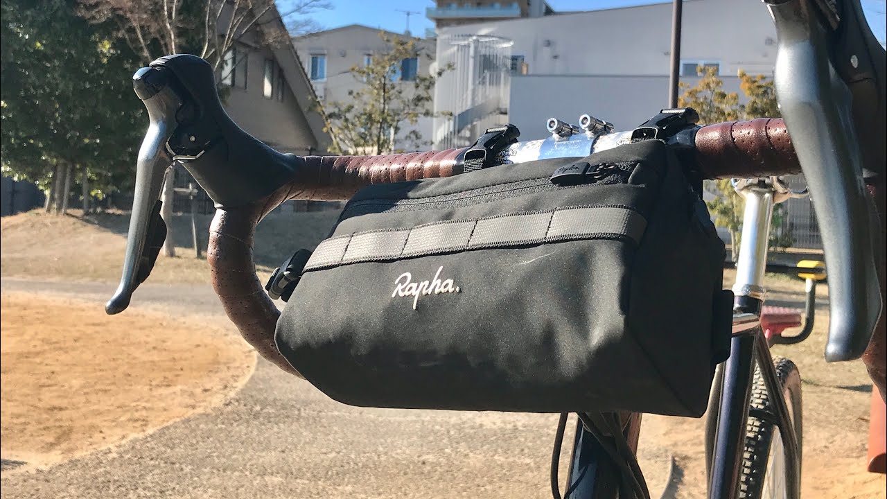 悪天候OK！Raphaのバーバッグを使ってみた感想 - YouTube