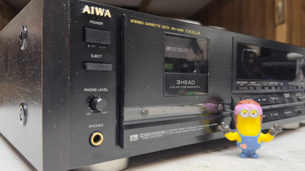My Aiwa Excelia XK-009 Was Full of Surprises - YouTube