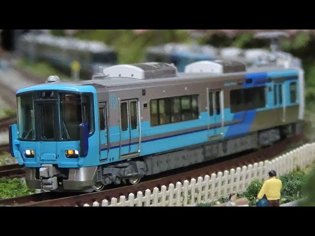 Nゲージ IRいしかわ鉄道521系(藍系+古代紫系) 走行シーン集 - YouTube