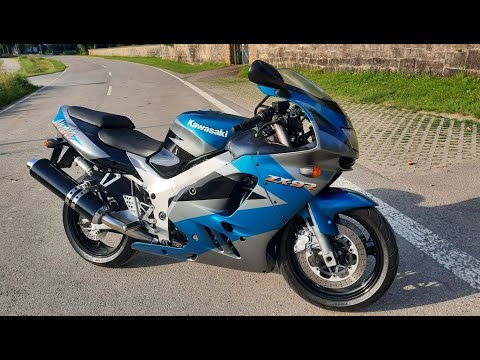 The Ninja. Scheunenfund Kawasaki ZX9R 1995 ZX900B barn find. - YouTube