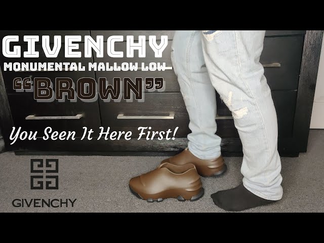 Givenchy Monumental Mallow Low 