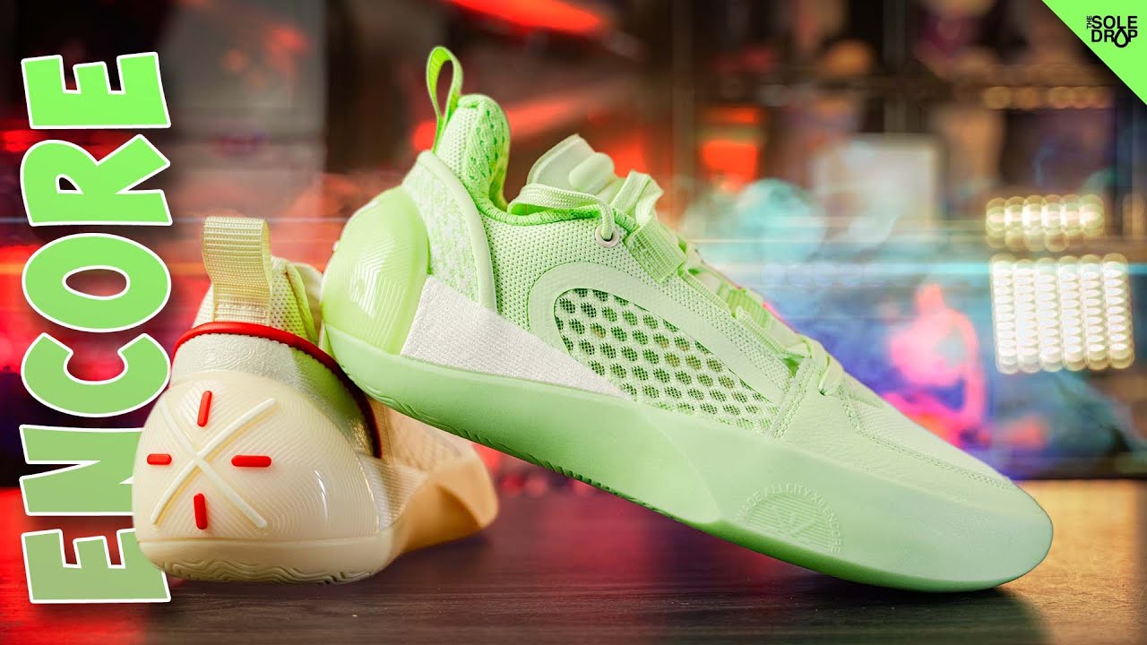 This Might be the BEST HOOP SHOE THIS YEAR?! Wade All City 12