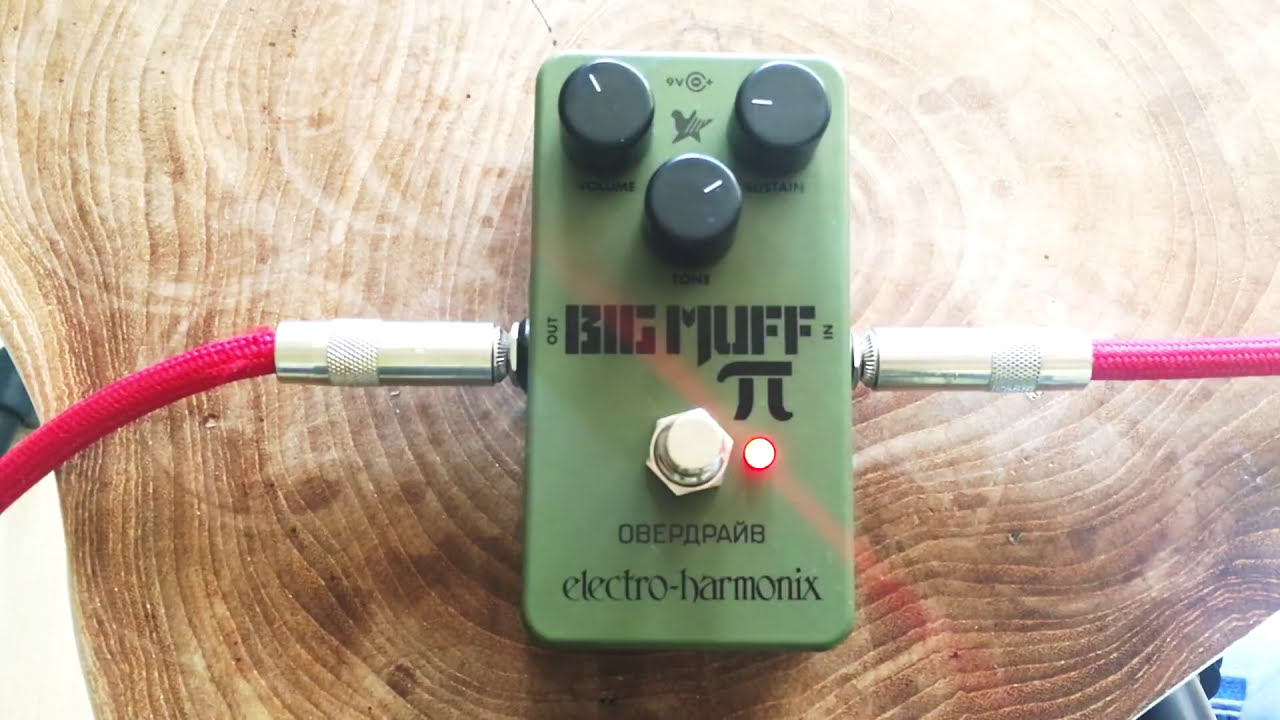 Electro-Harmonix Green Russian Big Muff Pi (reissue) - YouTube
