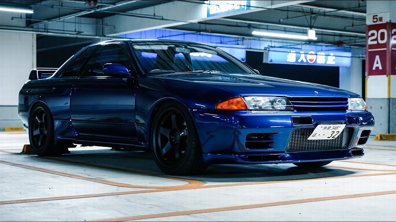 Nissan Skyline GT-R | Super Street Garage | MotorTrend - YouTube
