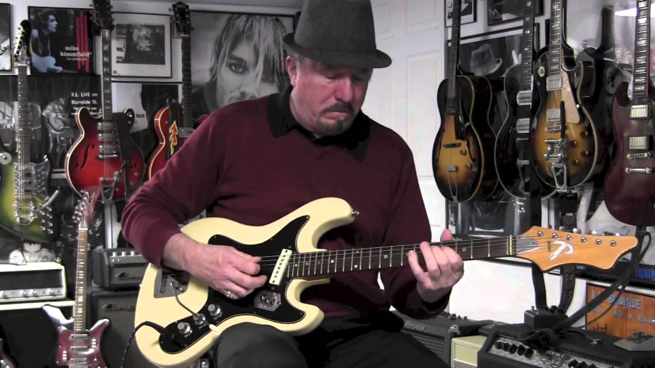1966 Pleasant SEV218 Guitar Demo - YouTube