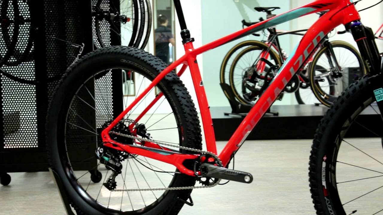 Specialized Fuse Pro 6Fattie Mountain Bike 2017 - YouTube