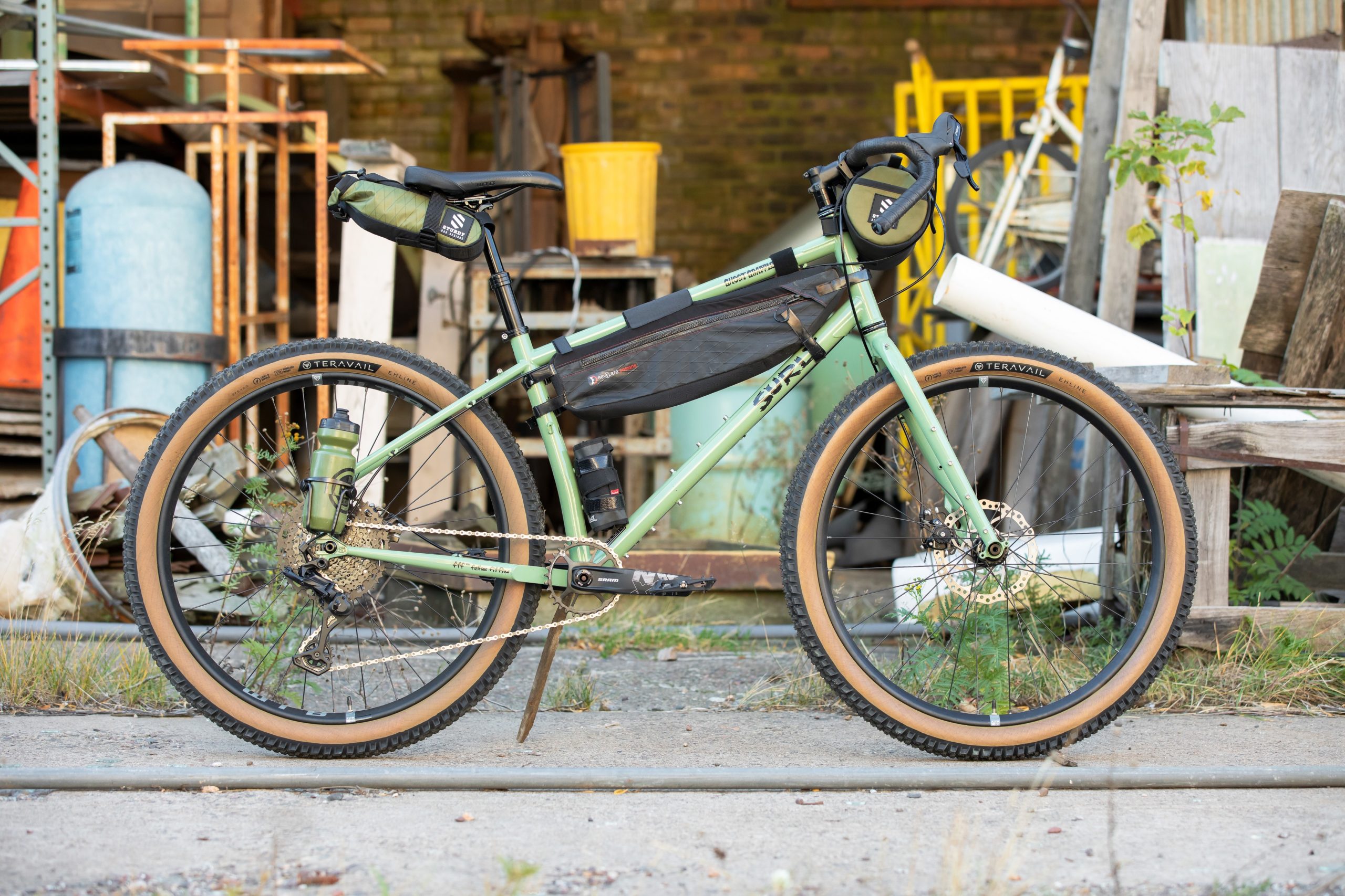 SURLY New Model!!】ドロップハンドル・ポジションから生み出された